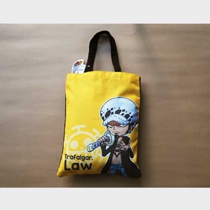 Onepiece : กระเป๋าผ้าสะพายข้าง ลาย Law : Tote bag Law Ver.2 Onepiece : กระเป๋าผ้าสะพายข้าง ลาย Law : Tote bag Law Ver.2