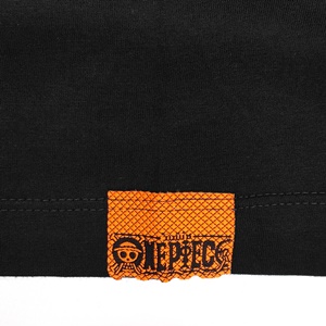 DOP-687-BK-L เสื้อยืดวันพีซ ลาย Luffy&Law สีดำ 3 DOP-687-BK-L เสื้อยืดวันพีซ ลาย Luffy&Law สีดำ 3