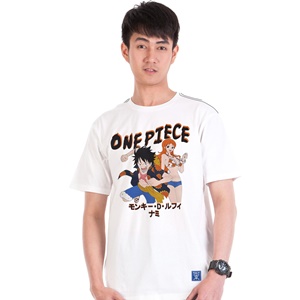 DOP-688-WH-S เสื้อยืดวันพีซ ลาย Luffy&Nami สีขาว DOP-688-WH-S เสื้อยืดวันพีซ ลาย Luffy&Nami สีขาว
