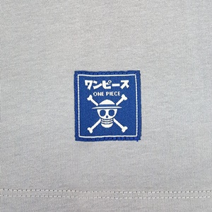DOP-767-GY-S เสื้อยืดวันพีซ ลาย Law สีเทา 2 DOP-767-GY-S เสื้อยืดวันพีซ ลาย Law สีเทา 2