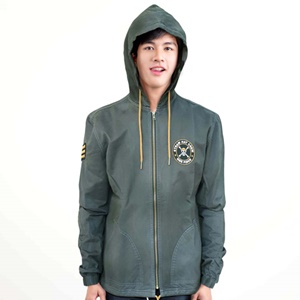 DOP-586-GY-M เสื้อกันหนาววันพีซ กลุ่มหมวกฟาง สีเทา DOP-586-GY-M เสื้อกันหนาววันพีซ กลุ่มหมวกฟาง สีเทา